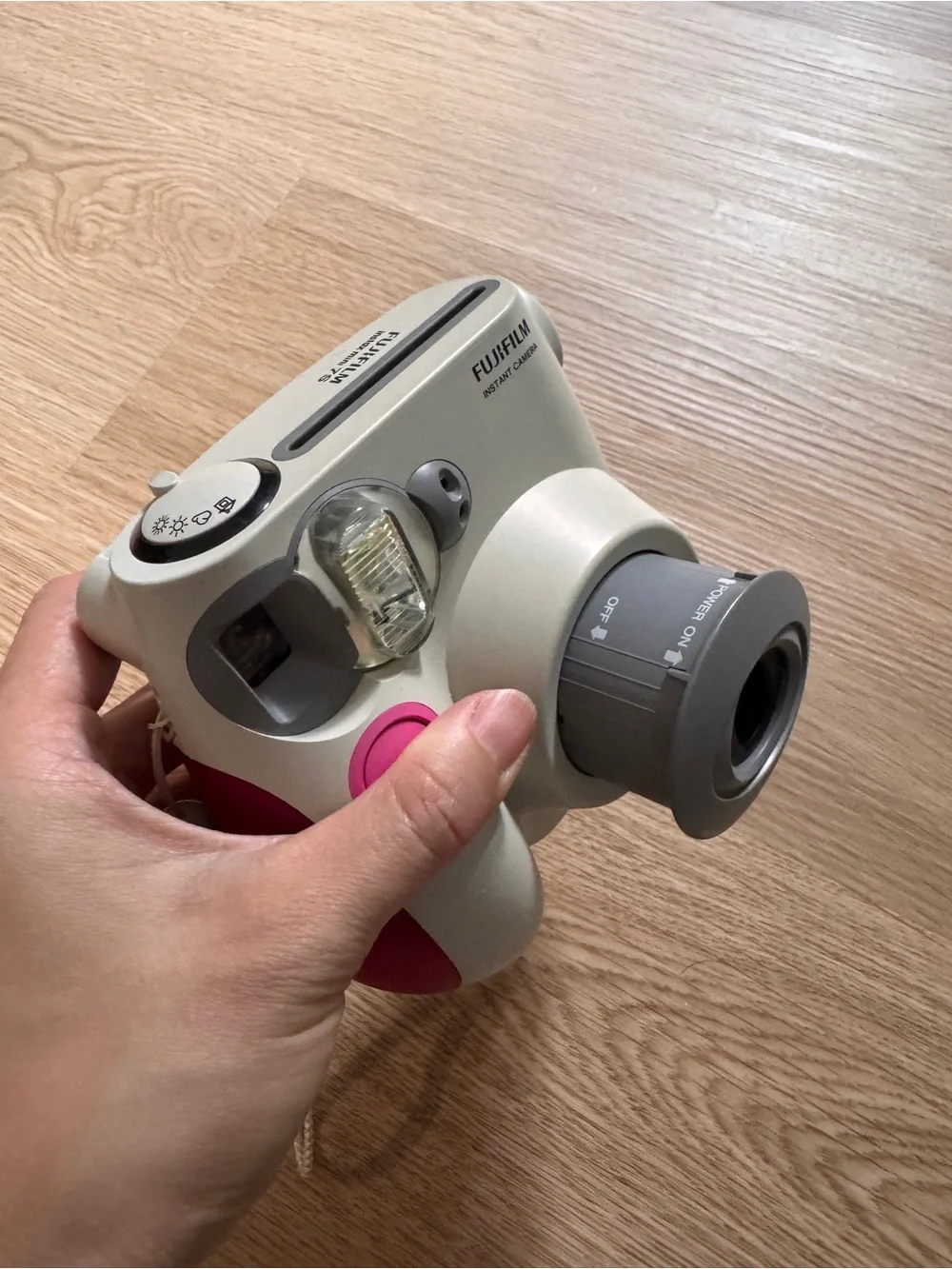 FUJIFILM instax mini 7S Instant Film Camera (Pink)